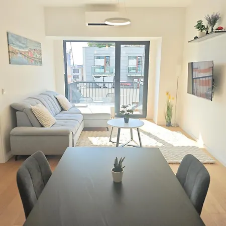 City Center Comfort Apartment, Balcony, Parking! Prague Exterior photo