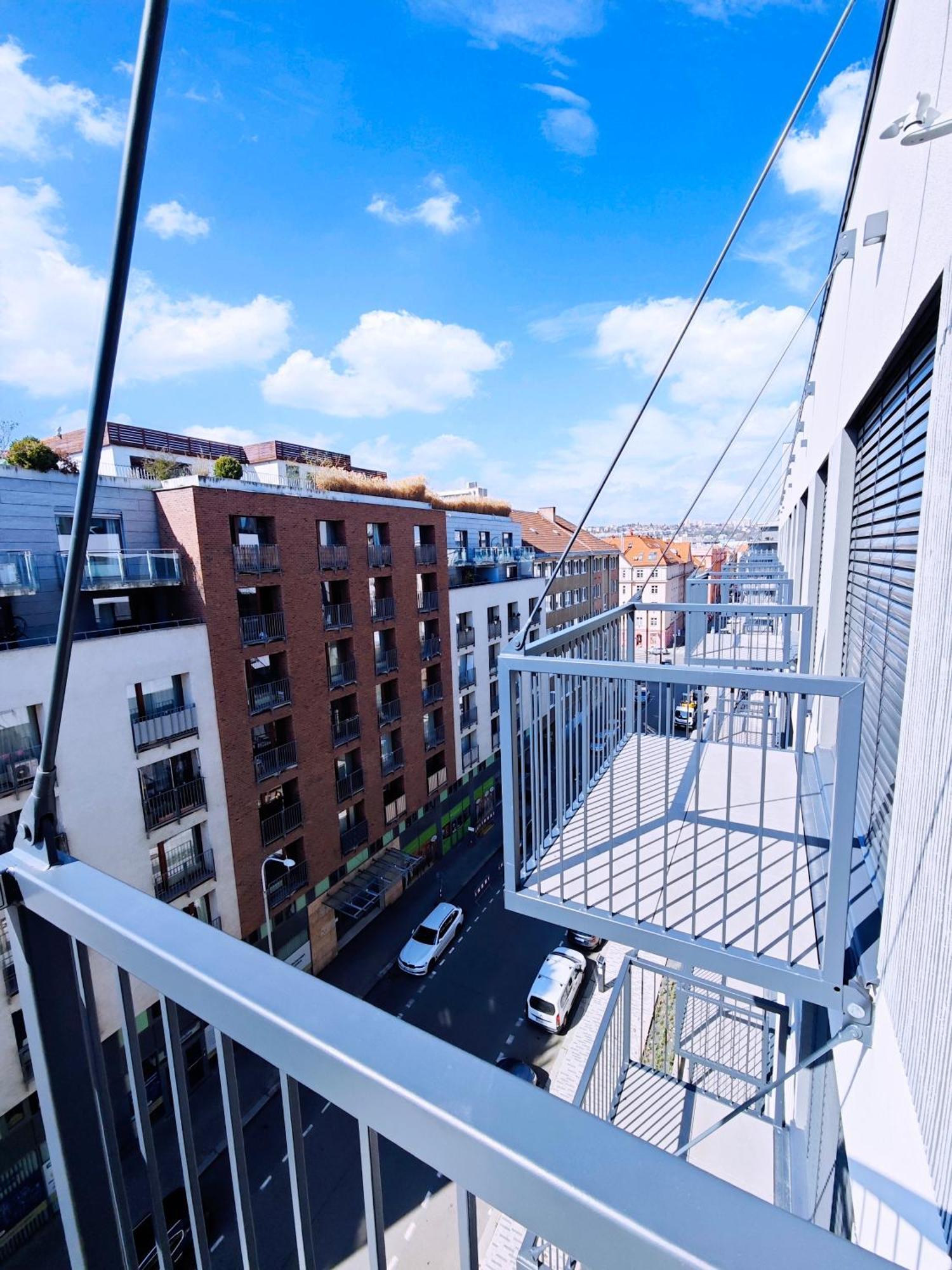 Center Comfort Apartment, Balcony, Parking! Апартаменты